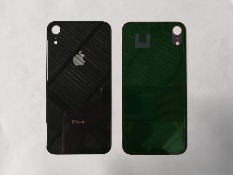 TAPA IPHONE XR NEGRA SIN MARCO