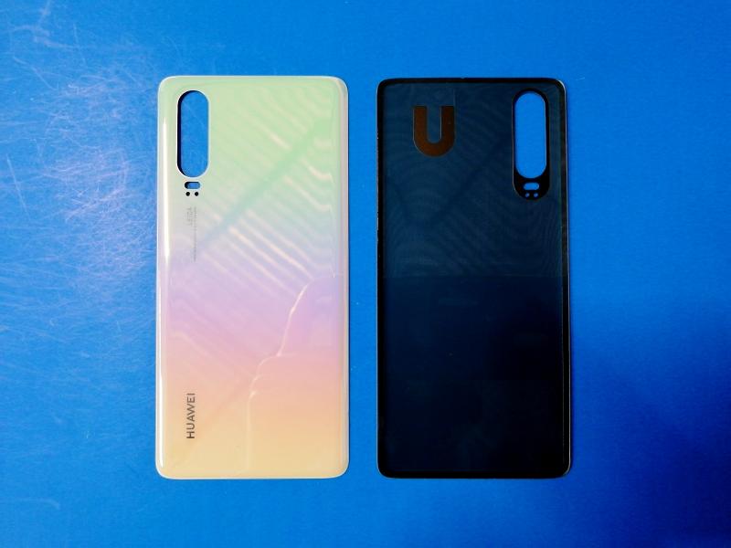 TAPA HUAWEI P30 PRO PLATEADA(BLANCA) SIN MARCO