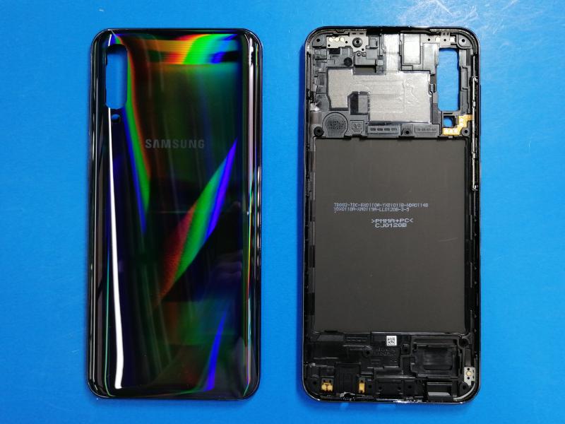 TAPA SAMSUNG GALAXY A50 A505 NEGRA CON MARCO