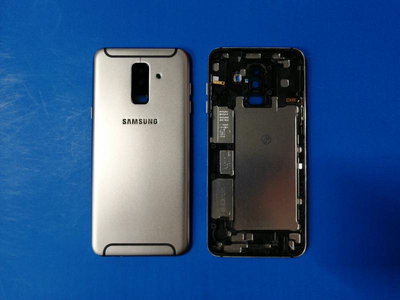 TAPA SAMSUNG GALAXY A6 + PLUS 2018 A605 DORADA CON MARCO