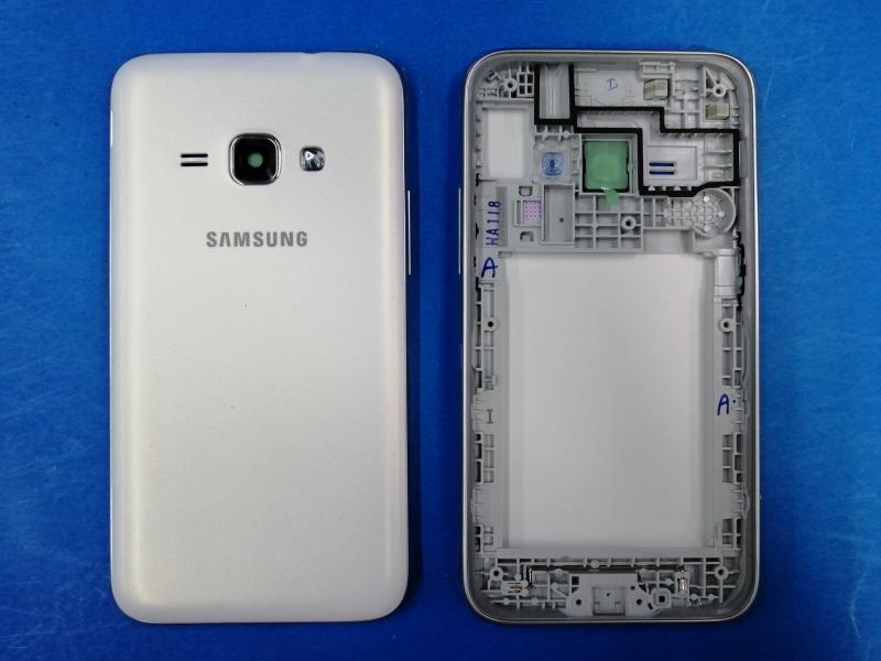 TAPA SAMSUNG GALAXY J1 (2016) J120 BLANCA CON MARCO