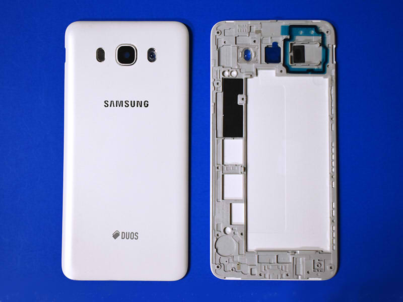 TAPA SAMSUNG GALAXY J7 (2016) J710 BLANCA CON MARCO